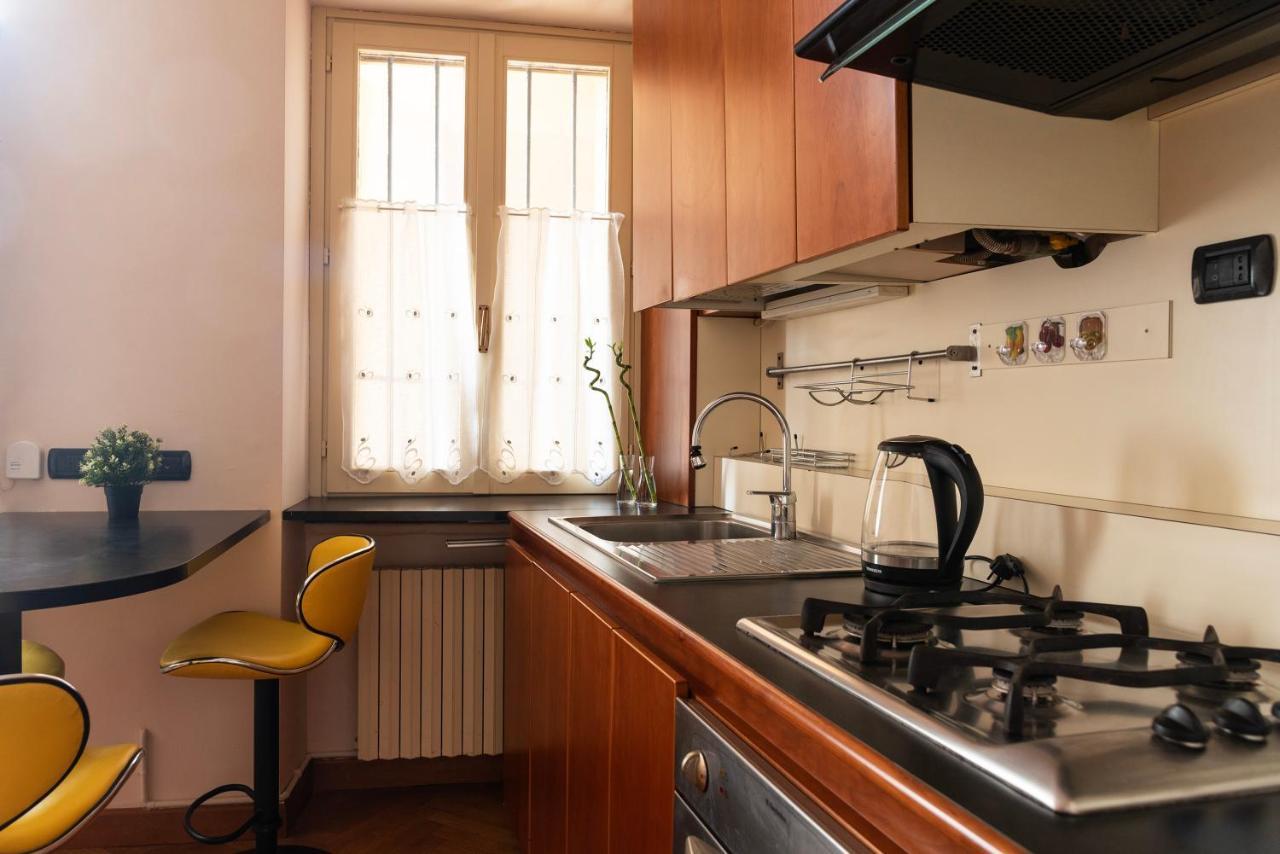 Casa Matisse - 5 Minuti A Piedi Dal Duomo Apartment Milan Bagian luar foto