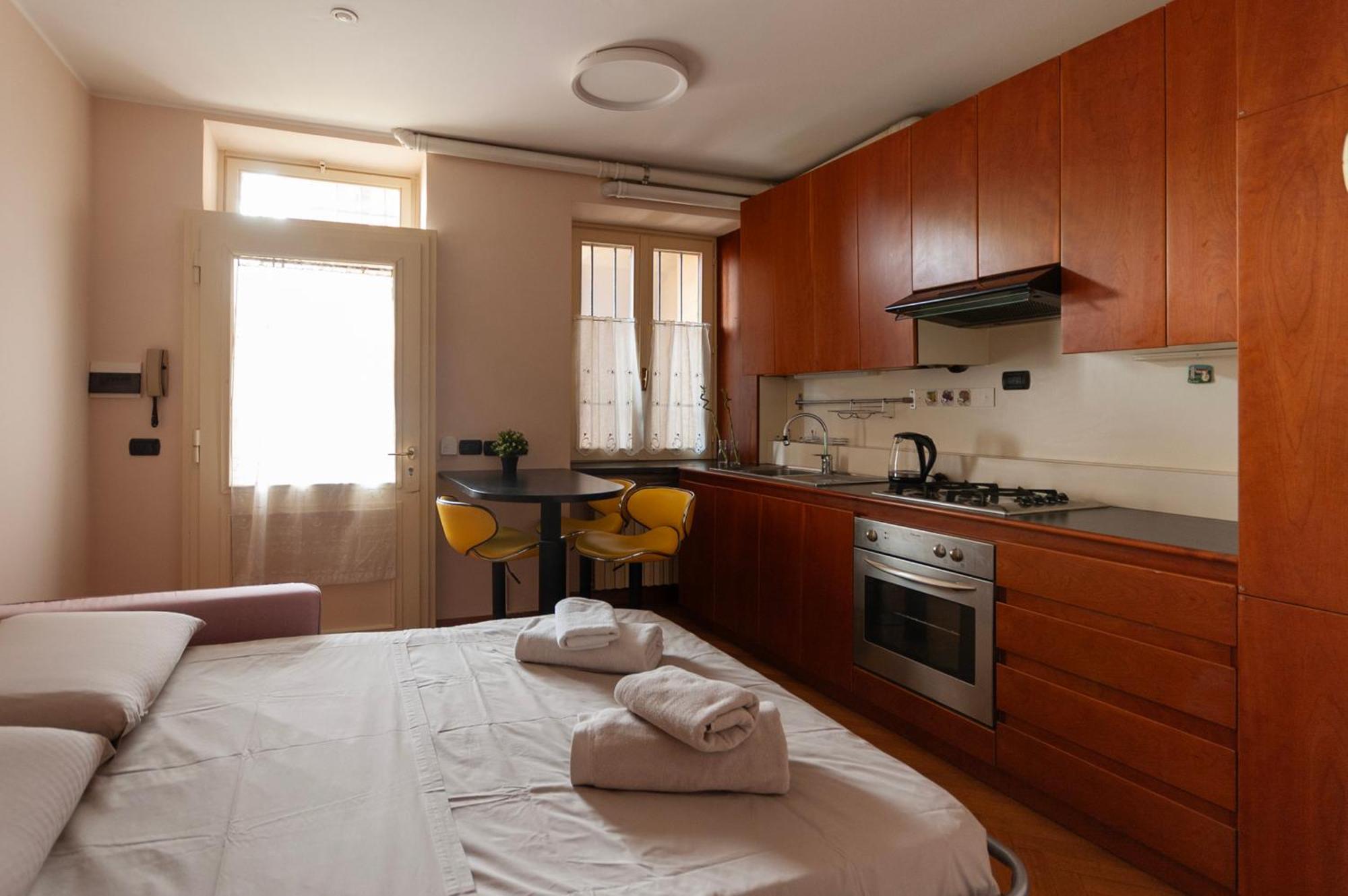 Casa Matisse - 5 Minuti A Piedi Dal Duomo Apartment Milan Bagian luar foto